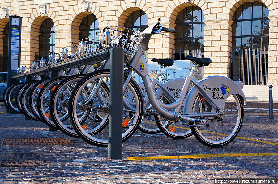 В Вероне любят велосипеды Верона, Италия