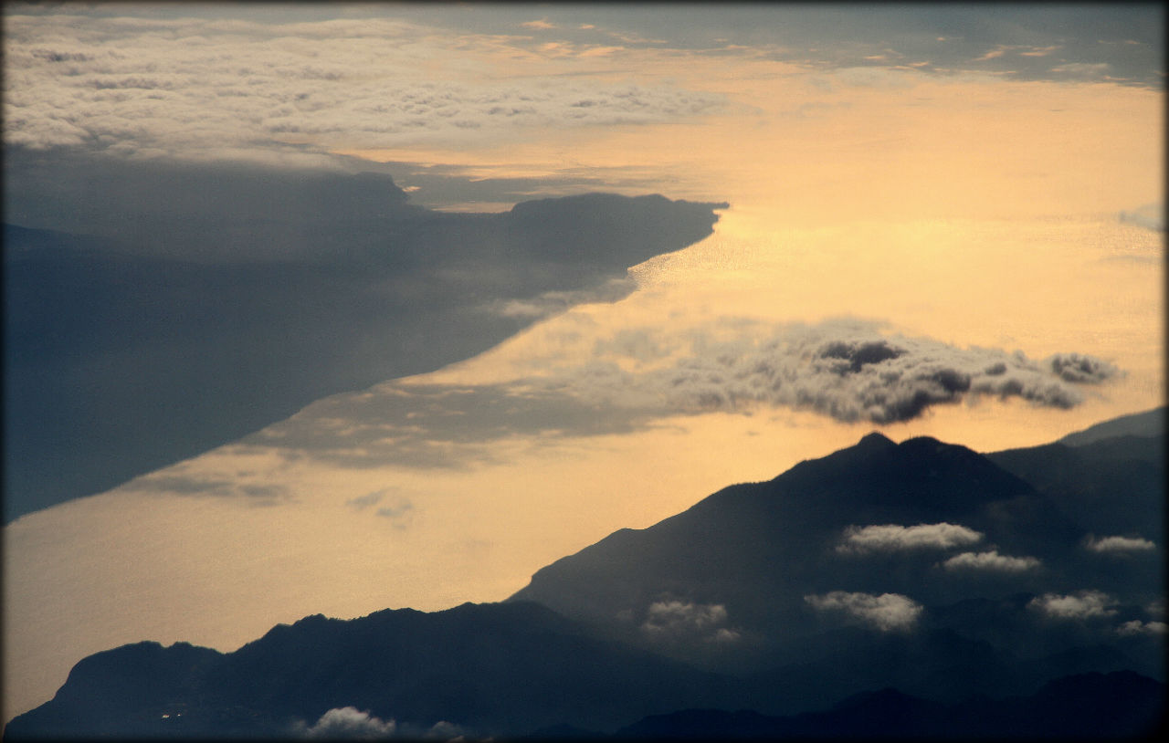 Земля в иллюминаторе видна (часть 7)