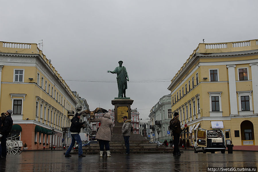 Одесса. Приморский бульвар под дождем и снегом Одесса, Украина