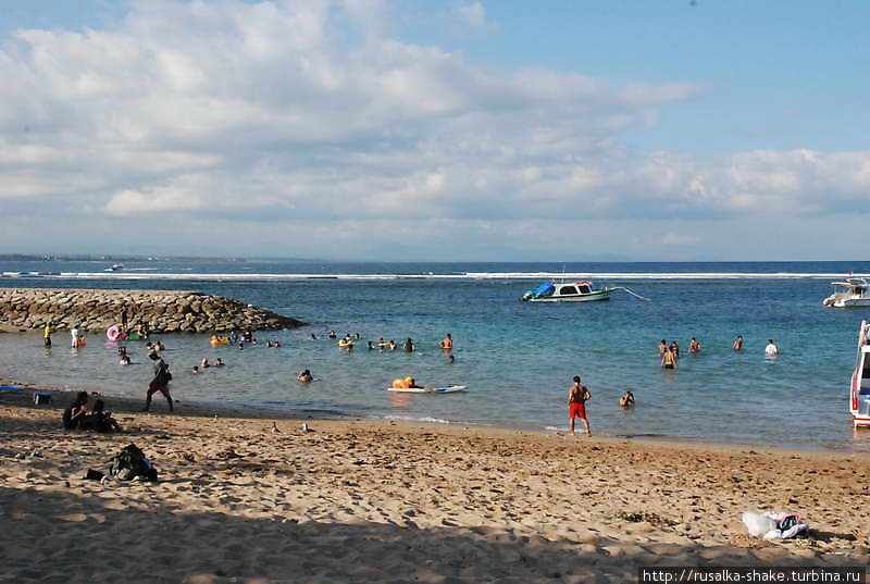 Санур Санур, Индонезия