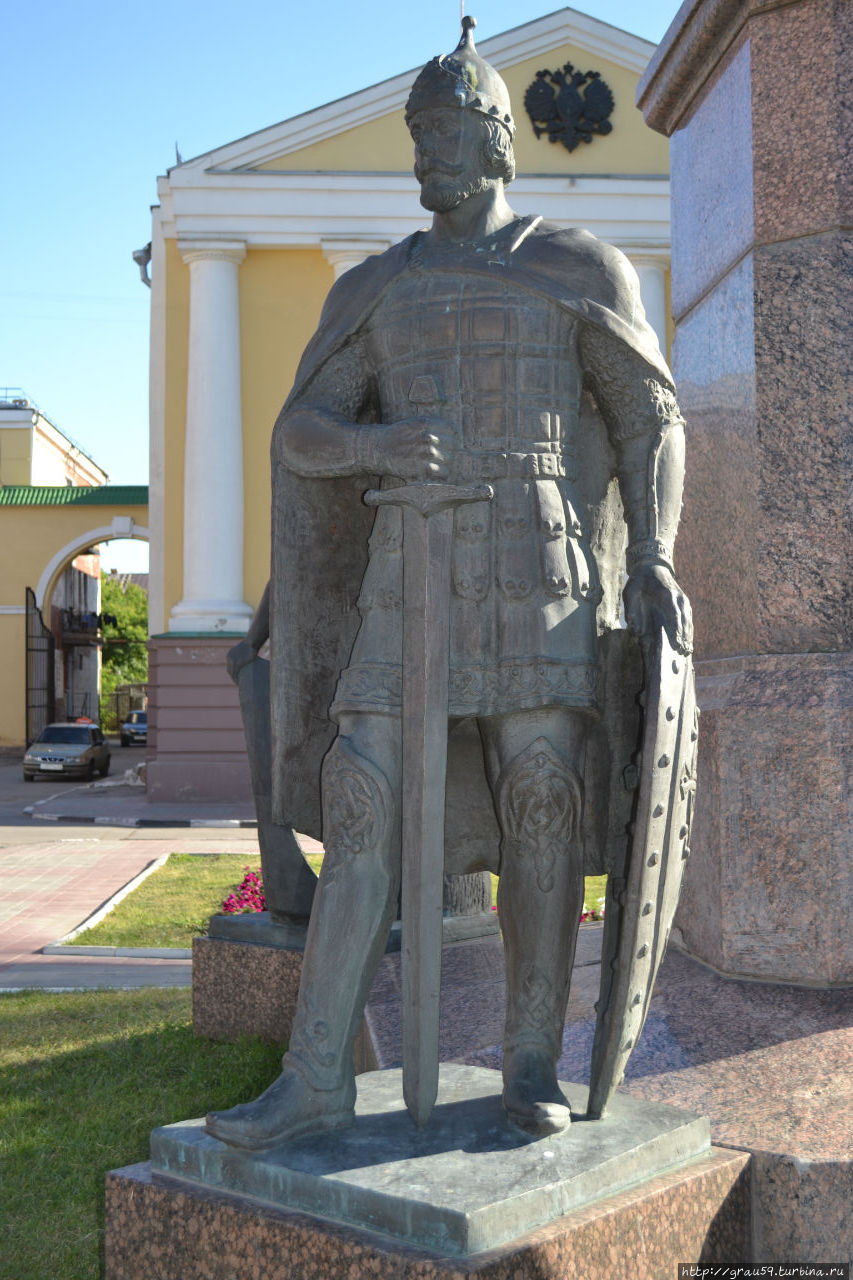 Памятник П.А.Столыпину Саратов, Россия