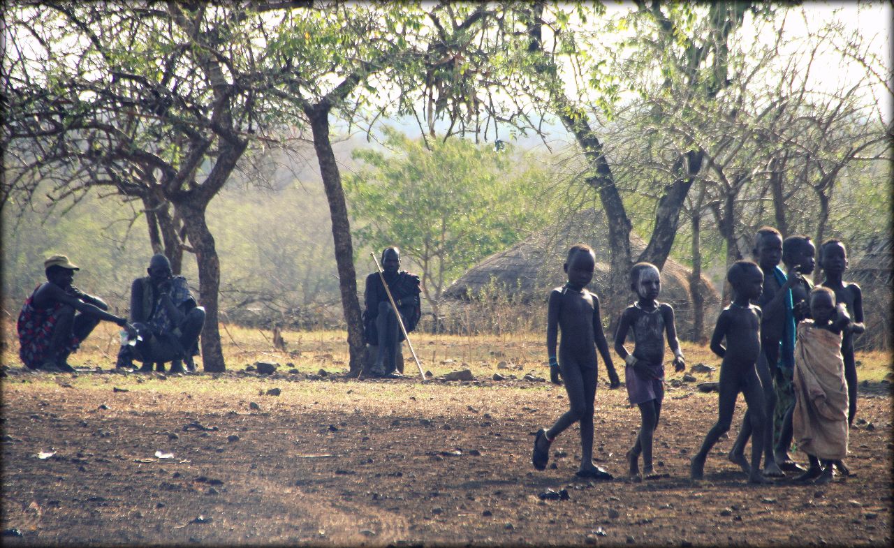 Южная Эфиопия — деревня племени Мурси ч.1 Регион народов и народностей юга, Эфиопия