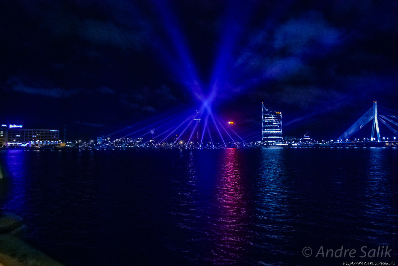 Staro Riga 2015 Фестиваль света Рига сияет Рига, Латвия