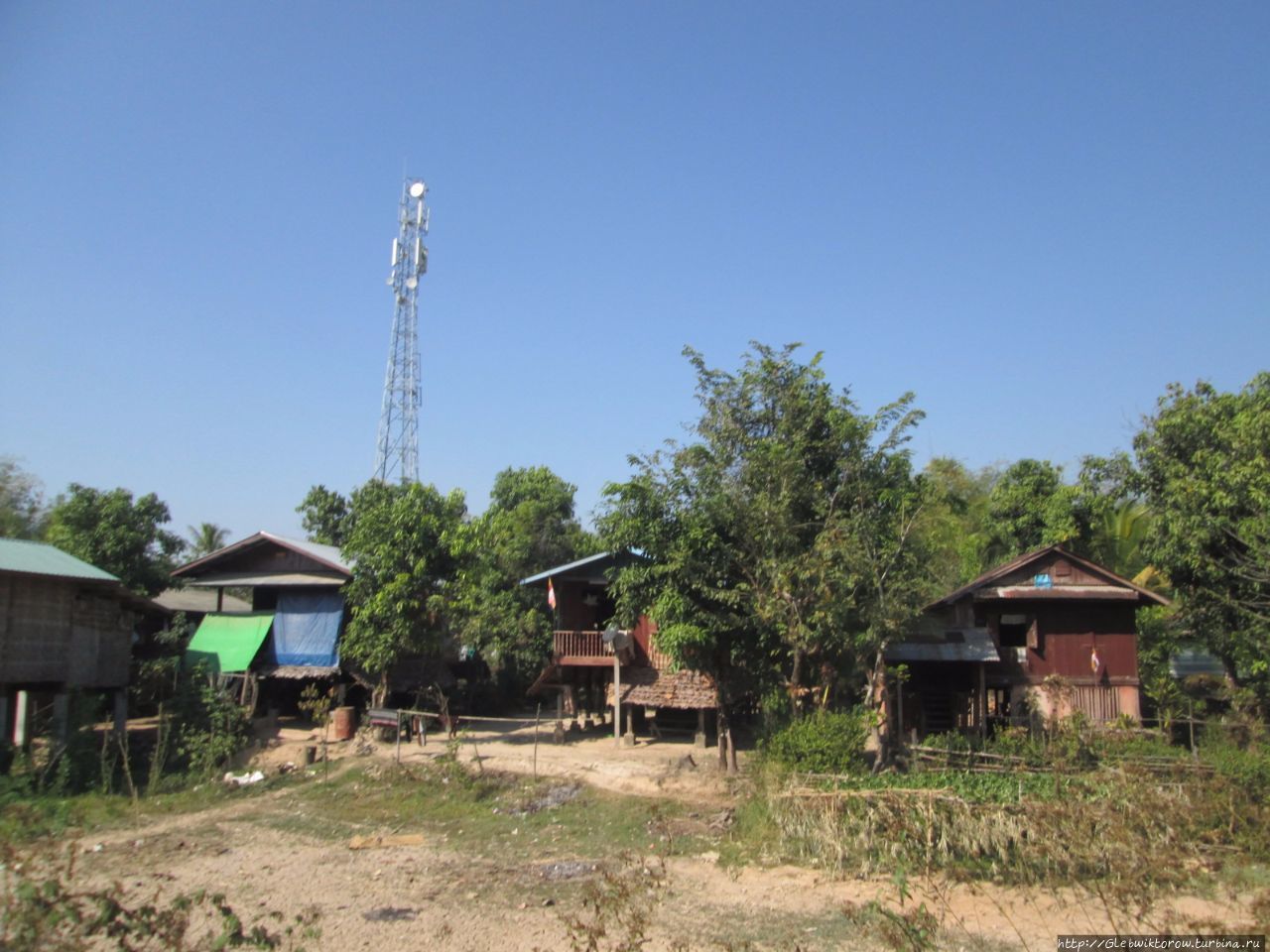 Осмотр пагоды Kyauk Ka Lat и возвращение Хпа-Ан Хпа-Ан, Мьянма