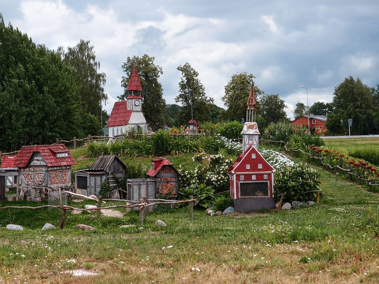 Кроличий городок Цоде, Латвия