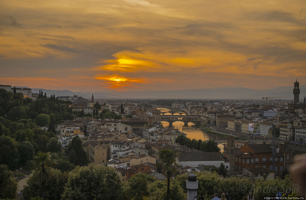 Площадь Микельанжело Флоренция, Италия