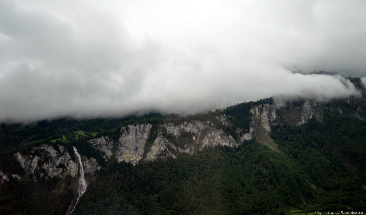 Царство тумана Интерлакен, Швейцария