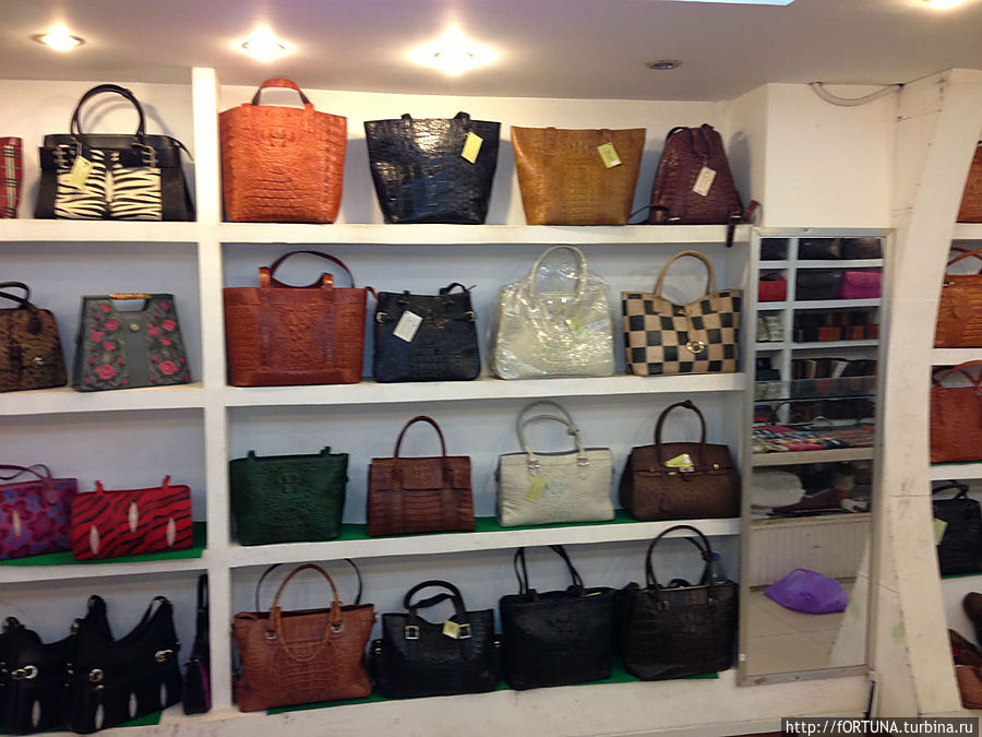 Южные ворота сумки. Южные ворота сумки. Итальянские сумки садовод раиса рай. Сумки о bags на авито. Bags belts на дубровке.