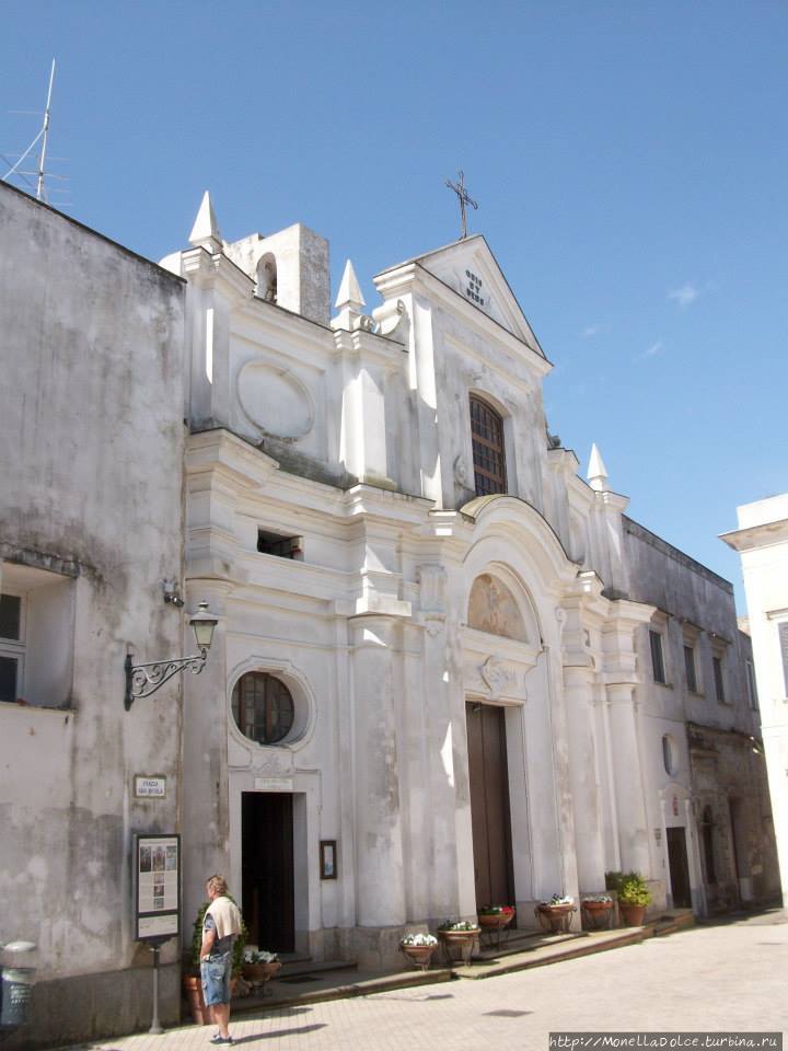 Anacapri: пешеходный маршрут piazza Vittoria- piazza Diaz Остров Капри, Италия