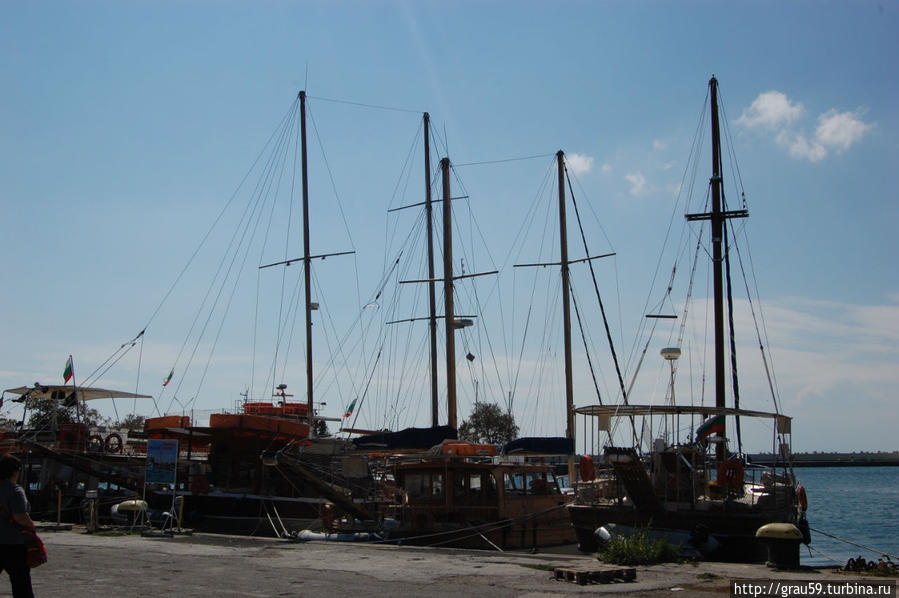 Старый Несебр. Рыбацкий город в море Несебр, Болгария