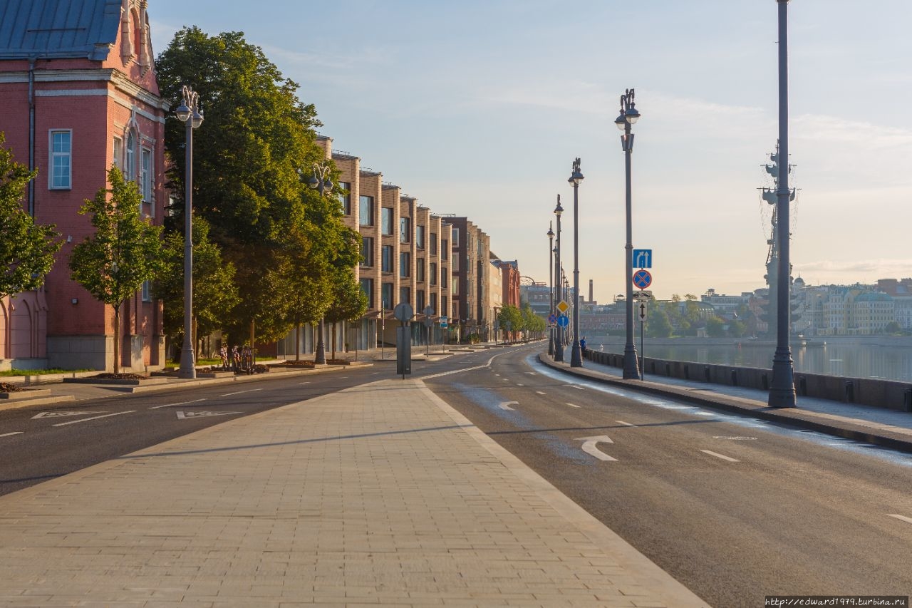 Прогулка по утренней Москве Москва, Россия