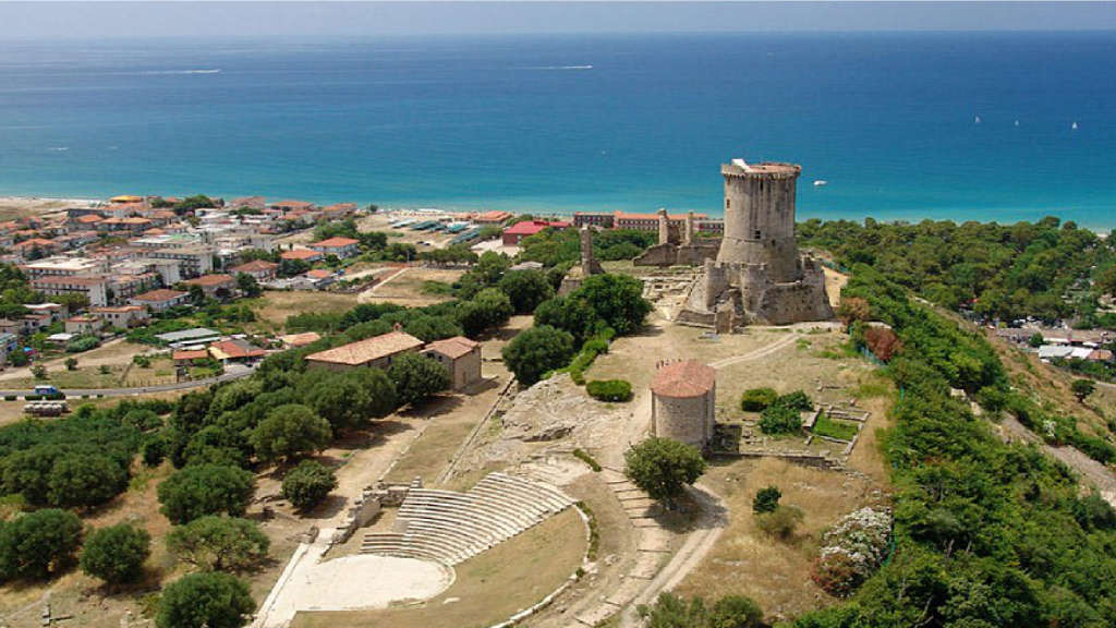 Останки римского поселения Ашеа-Велия / Parco Archeologico di Elea-Velia