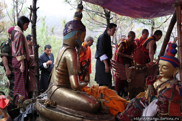 Из интернета Вангди-Пходранг, Бутан