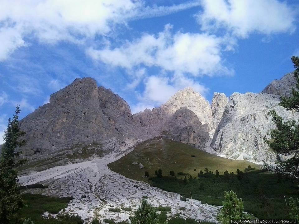 Поцца ди Фасса — горный массив  Катиначчио Поцца-ди-Фасса, Италия