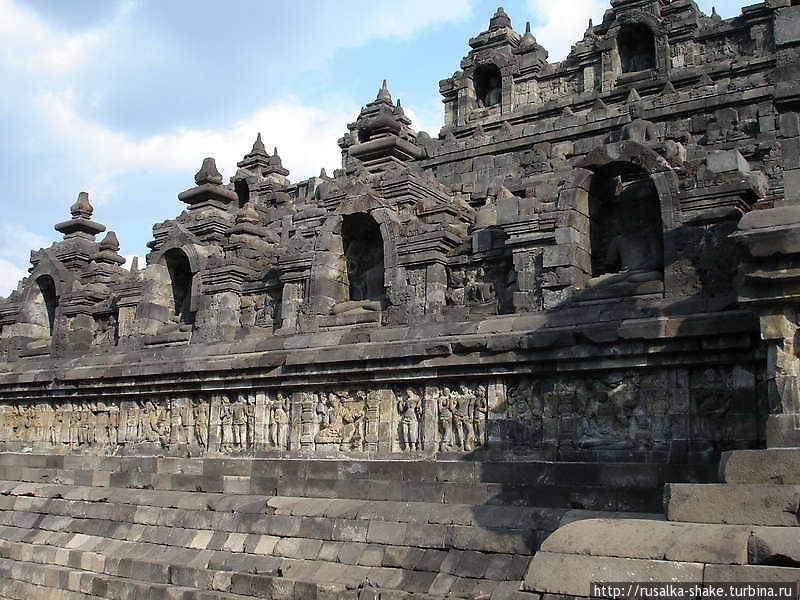 Боробудур — Объект ЮНЕСКО № 592 Боробудур, Индонезия