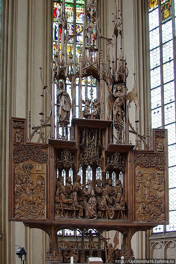Алтарь святой Крови (нем. Heiligblut-Retabel) липа (1501—1505 гг..) Ротенбург-на-Таубере, Германия