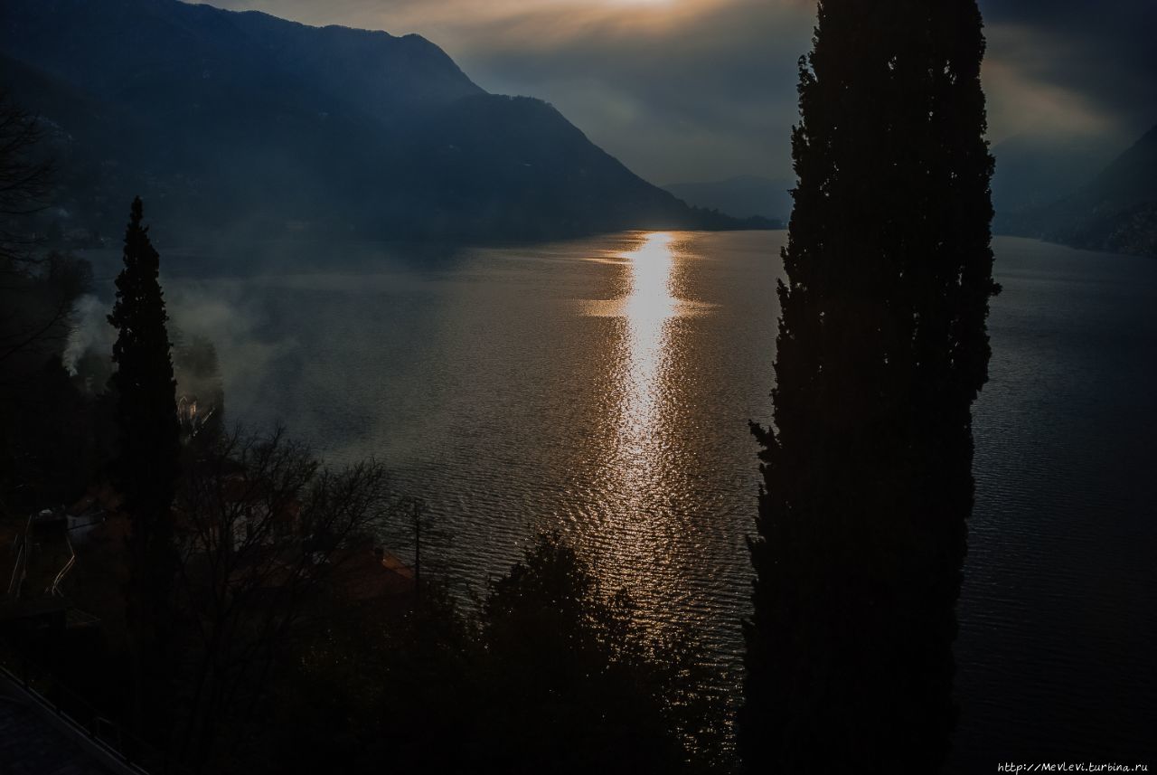 Зима на Комо Комо, Италия