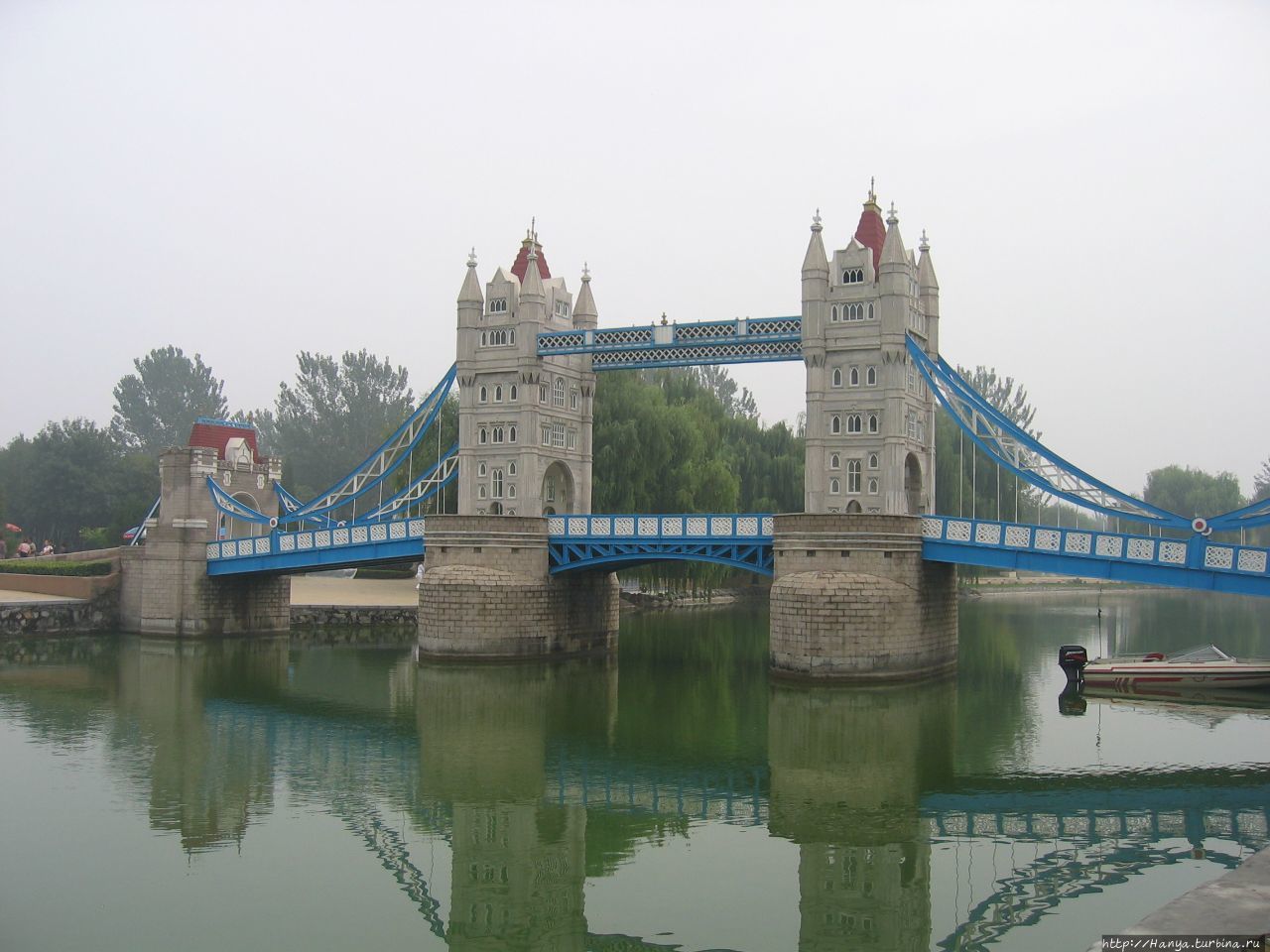 Пекин. Парк Миниатюр.Великобритания. Лондон. Мост Тауэр Бридж Пекин, Китай