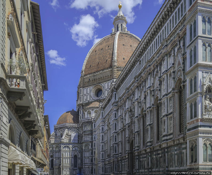 Скрижали Флоренция, Италия