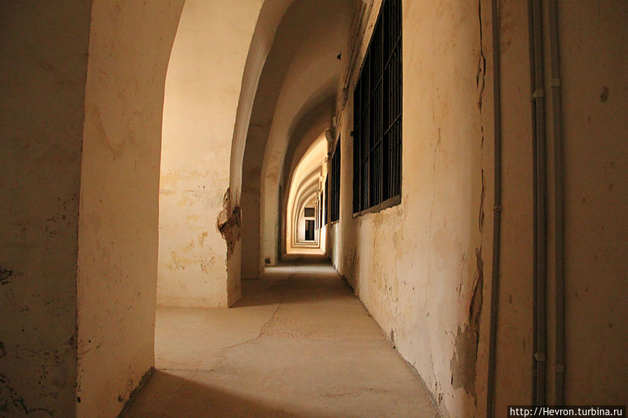 Тюремные коридоры Акко, Израиль