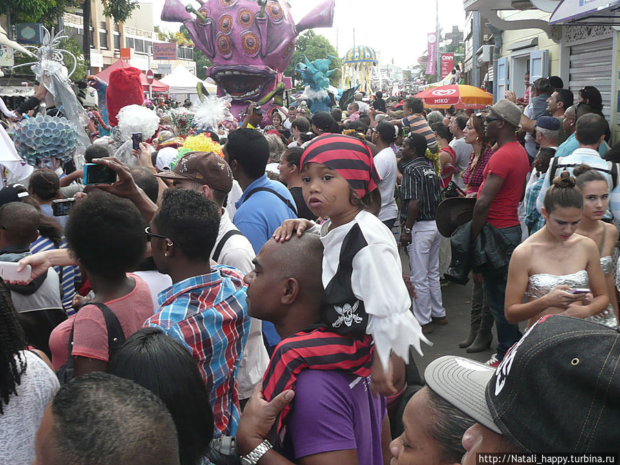 Реюньонский карнавал Реюньон