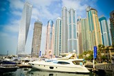 В Дубае, под это дело, построили целый район, с искусственным каналом и пристанью. На берегах канала возвышаются нереально высоты небоскребы.