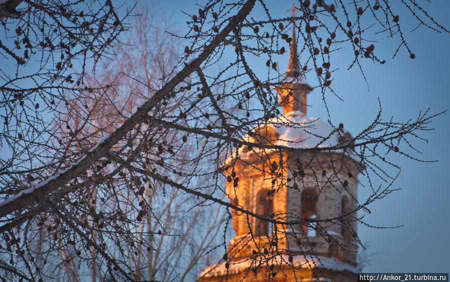 Улетающий за облаками Киров, Россия