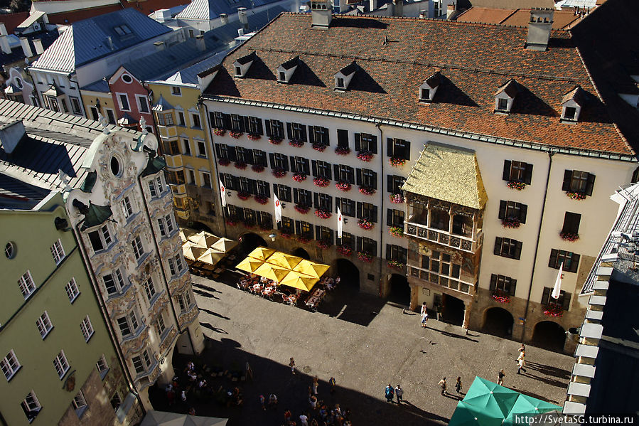 Золотая крыша — символ Инсбрука Инсбрук, Австрия