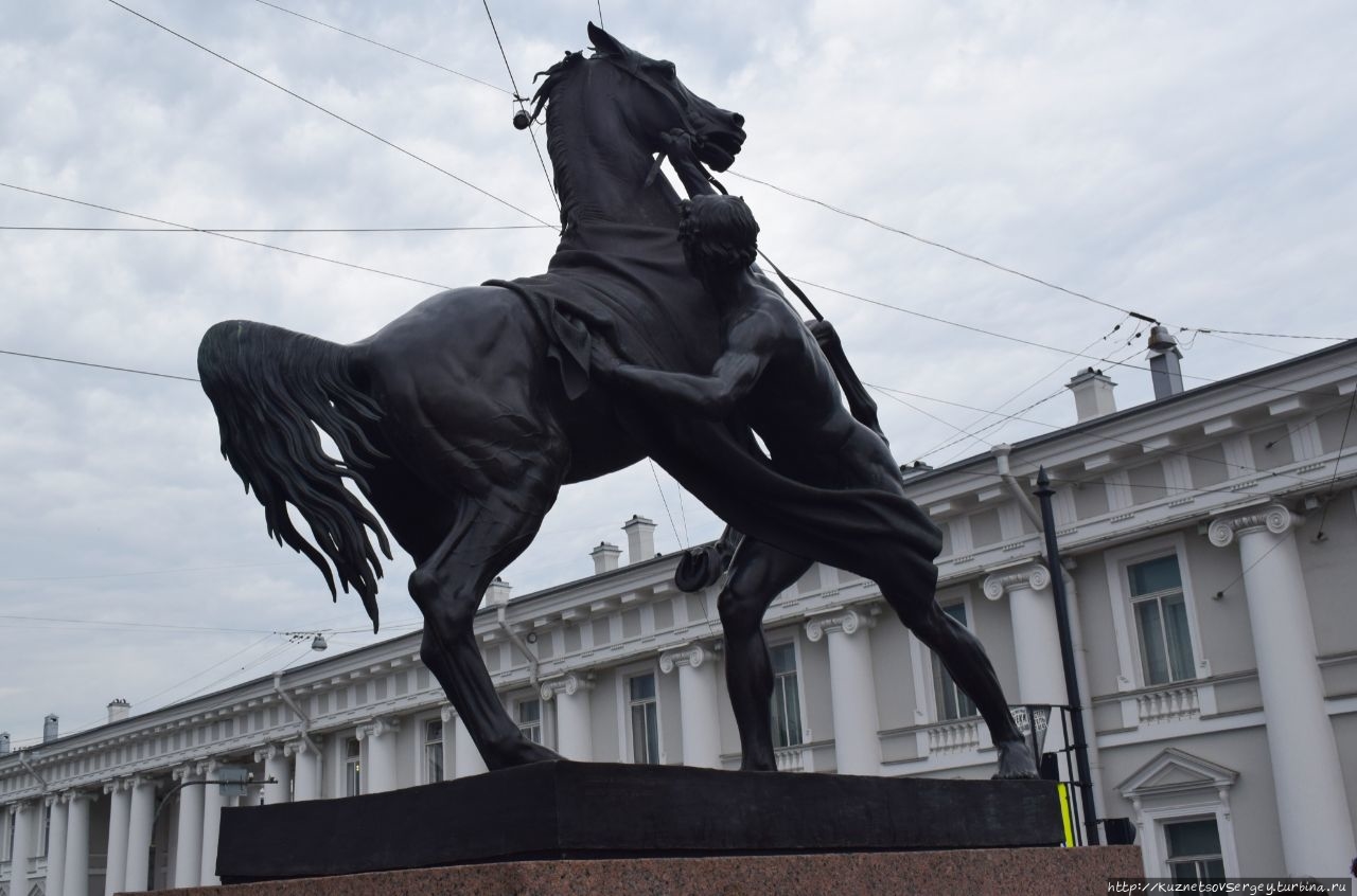 Санкт-Петербург. Прогулка по Невскому проспекту. Санкт-Петербург, Россия