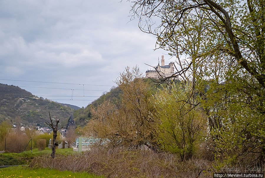 На пароме через Мозель Кобленц, Германия