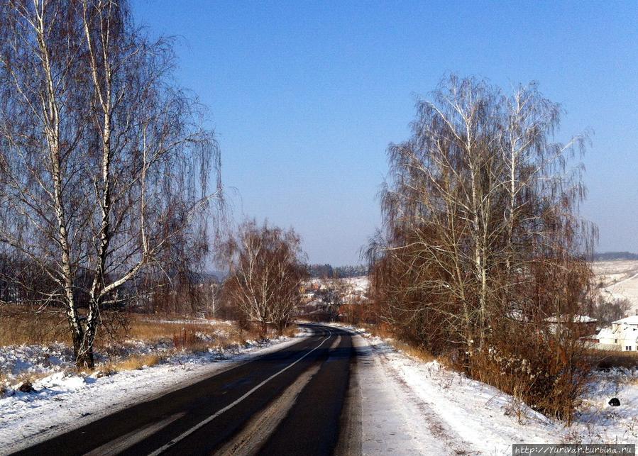 Многие дороги в Грудне коварны — чистый асфальт в тенистой части дороги может внезапно смениться льдом Киев, Украина
