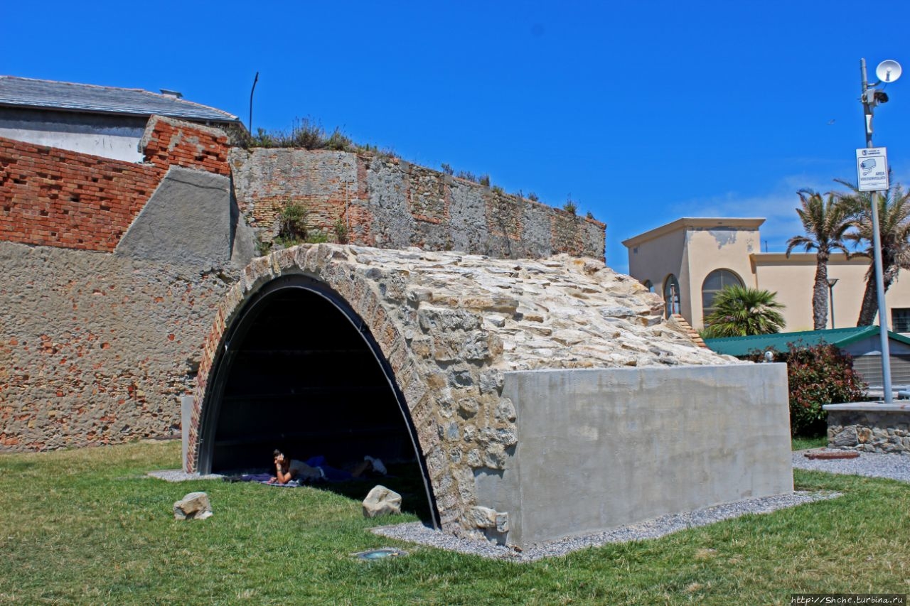 Форт Санте Текла Сан-Ремо, Италия