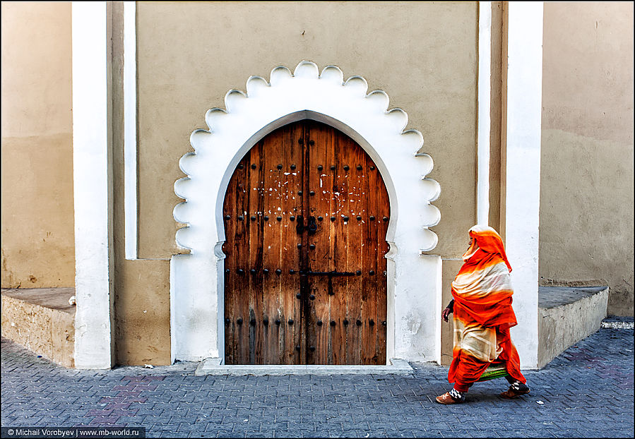 Двери в традиционном стиле Тарудан, Марокко