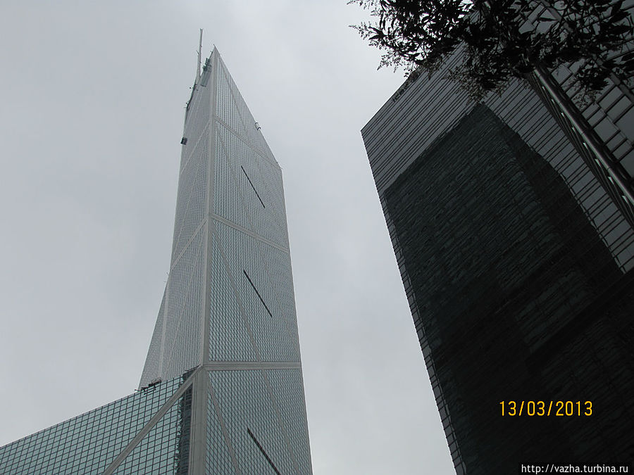 Гонконг. В гости к Брюс Ли Гонконг