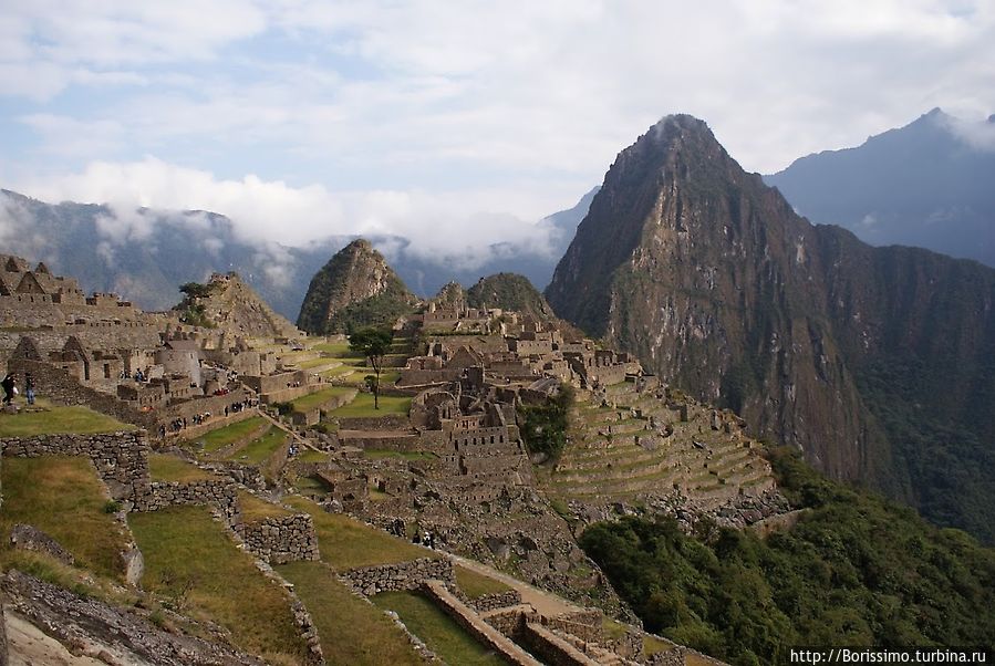 Он очень гармонично вписывается в окружающую природу Перу