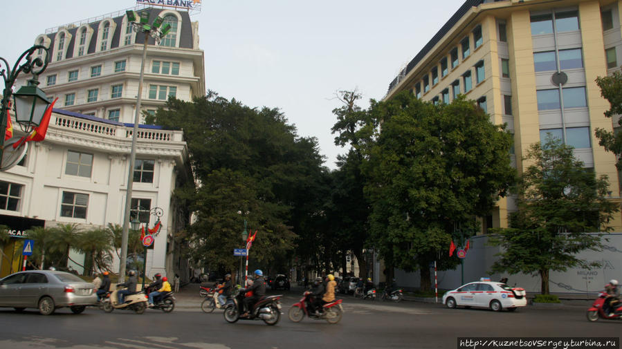Площадь оперного театра в Ханое Ханой, Вьетнам