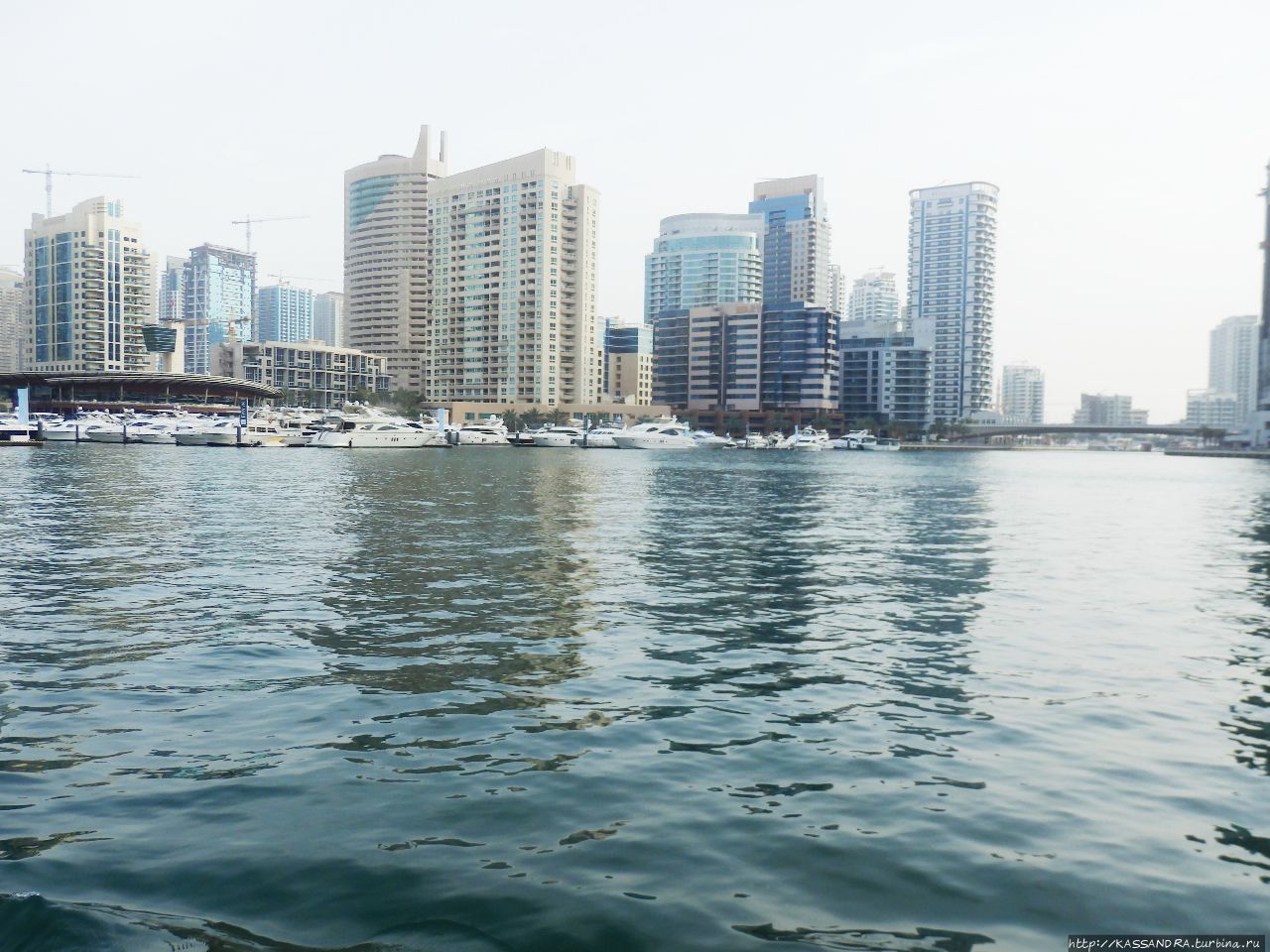 Дубай Марина. Прогулка на водном автобусе Дубай, ОАЭ