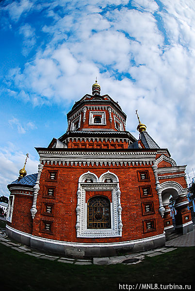 Часовня Александра Невского построена в 1892 году, Часовня была устроена в память о чудесном спасении семьи Александра III при крушении поезда 17 октября 1888 года и освящена в честь небесных покровителей членов царской семьи