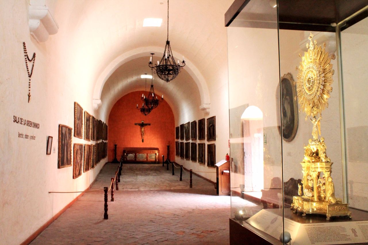 Музей-монастырь Санта-Каталина Арекипа, Перу