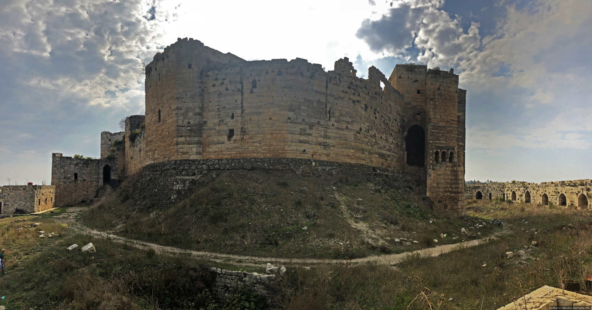 Крак-де-Шевалье - исключительный образец замка крестоносцев