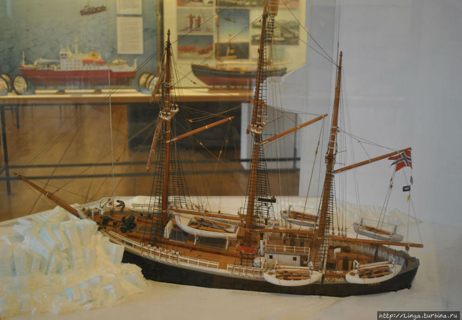 Модель корабля Фрам, модель 1:50 Берген, Норвегия