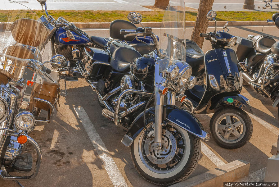 Январь в Сиджес Ситжес, Испания