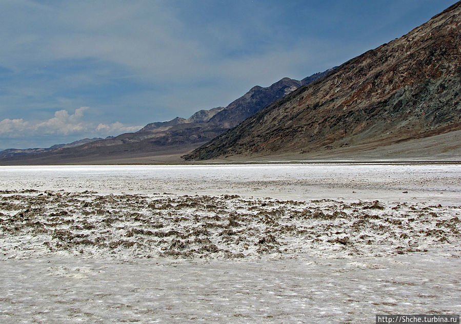 Долина Смерти. Badwater basin - пешком на глубине 86 метров
