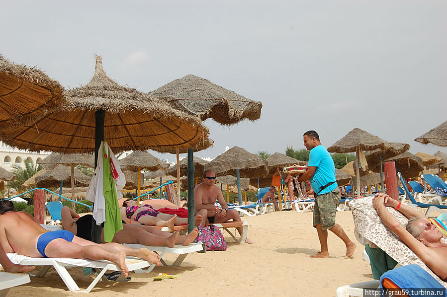 Развлечения на пляже Хаммамет, Тунис