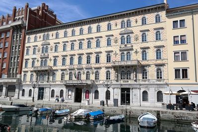 Из Интернета