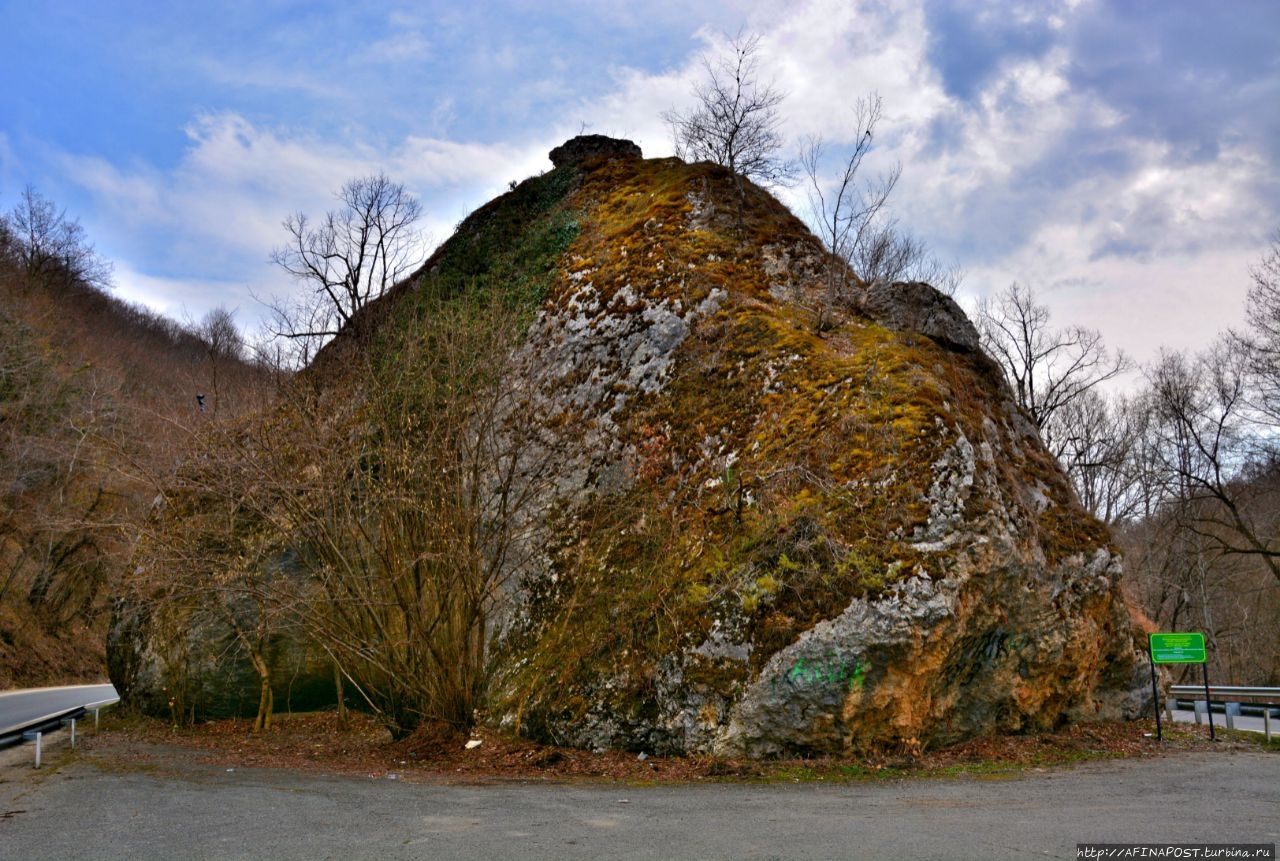 Девичий (Казачий) камень / Maiden stone