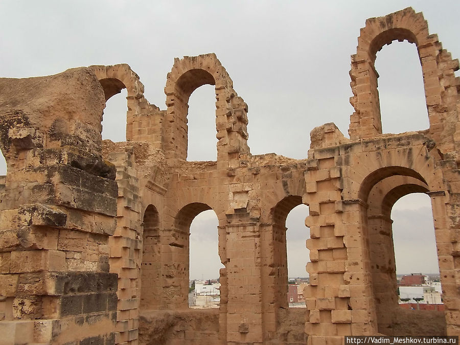 Колизей в Эль-Джеме Эль-Джем, Тунис