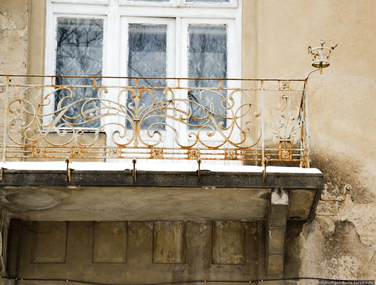 Вычурные балконы Самбор, Украина
