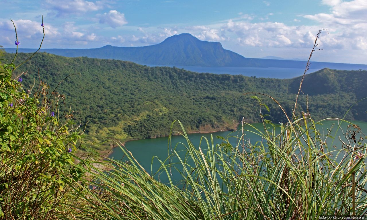 Озеро Кратер Вулканический остров Тааль, Филиппины