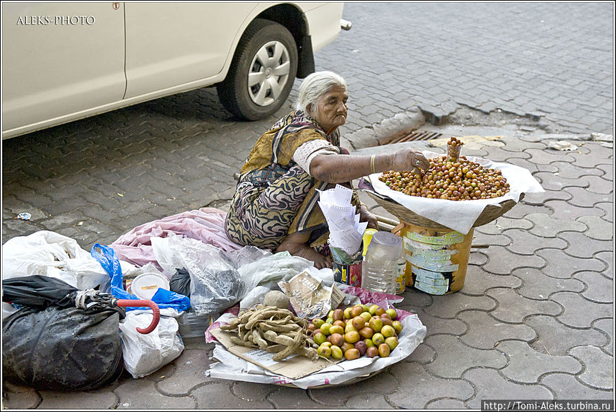 Уличная торговля...
* Мумбаи, Индия